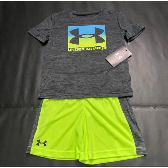 NWT Under Armour Athletic Set Boys Size 3T - Picture 1 of 3